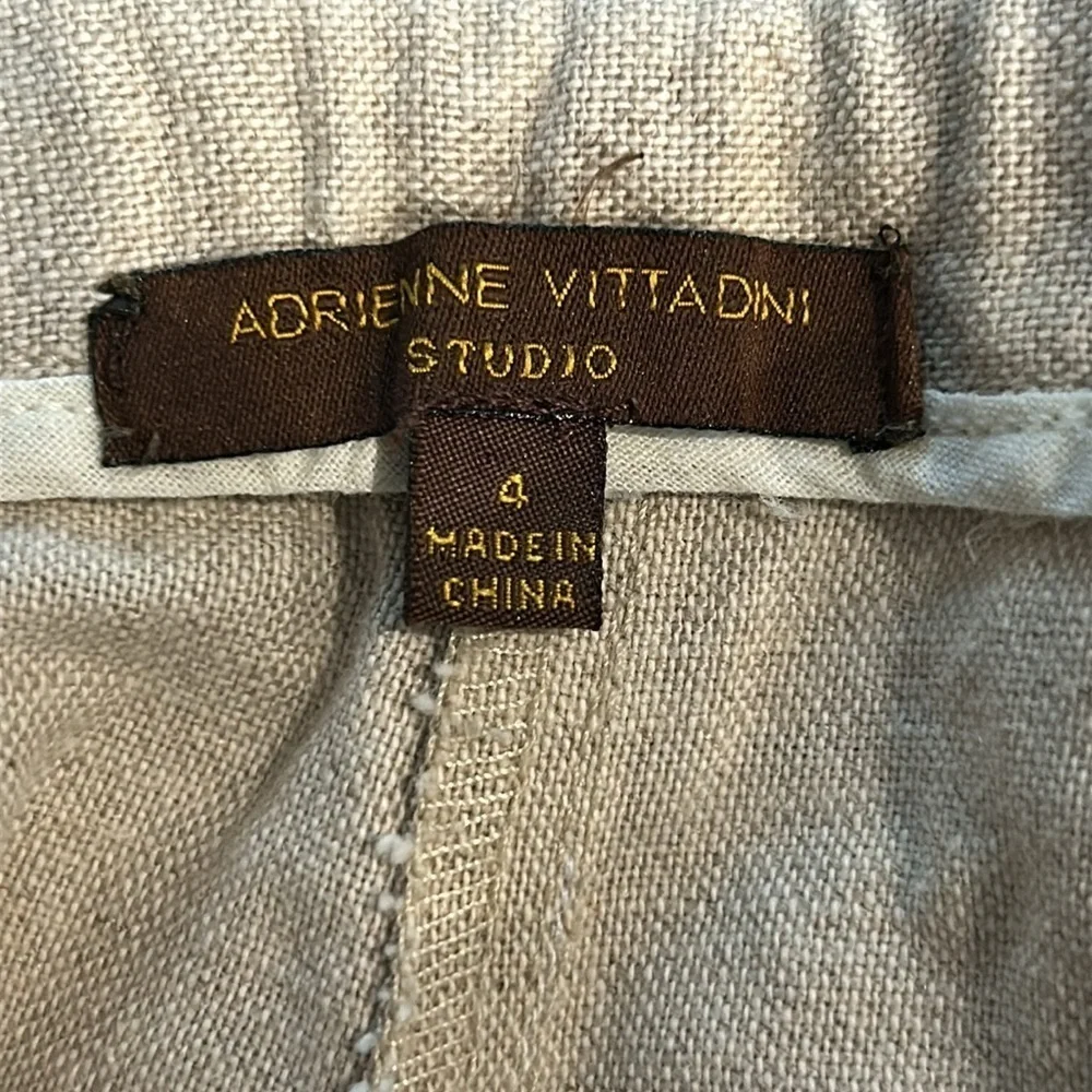 Adrienne Vittadini Studio Beige linen crop pants size 6